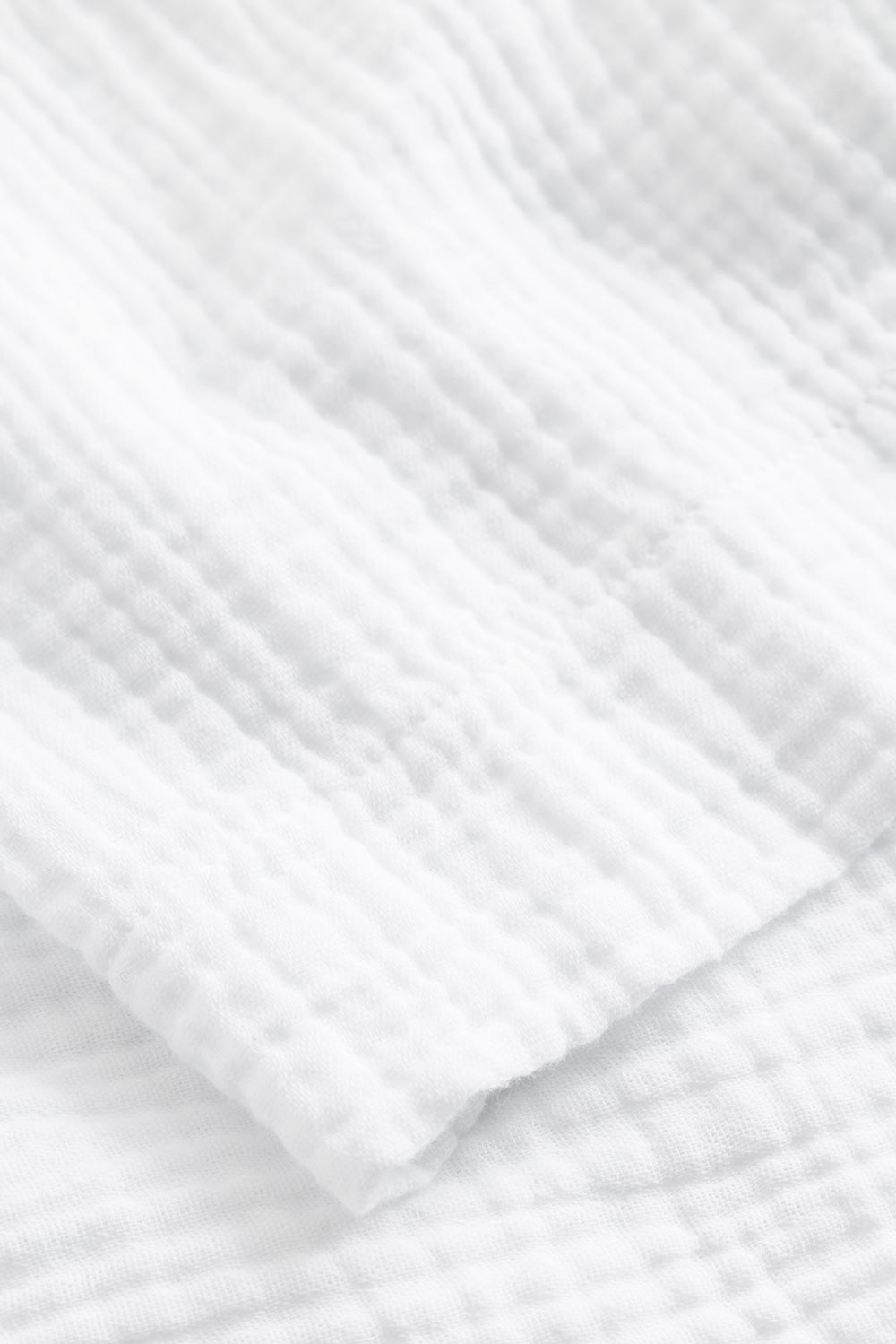 Layne Shorts White