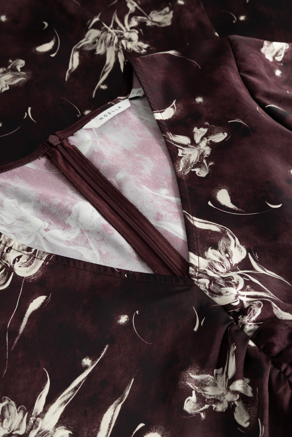N-Lavina Dress Dovie Burgundy Print