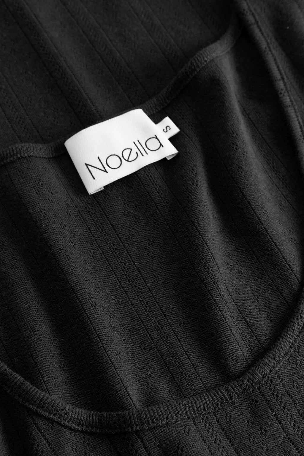 Karmia Top Black