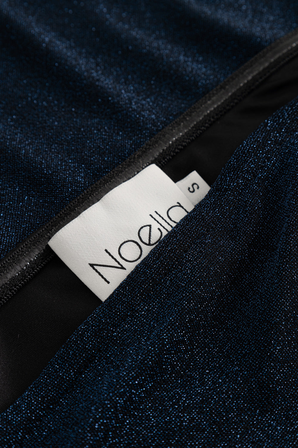 Kiara Top Black Navy