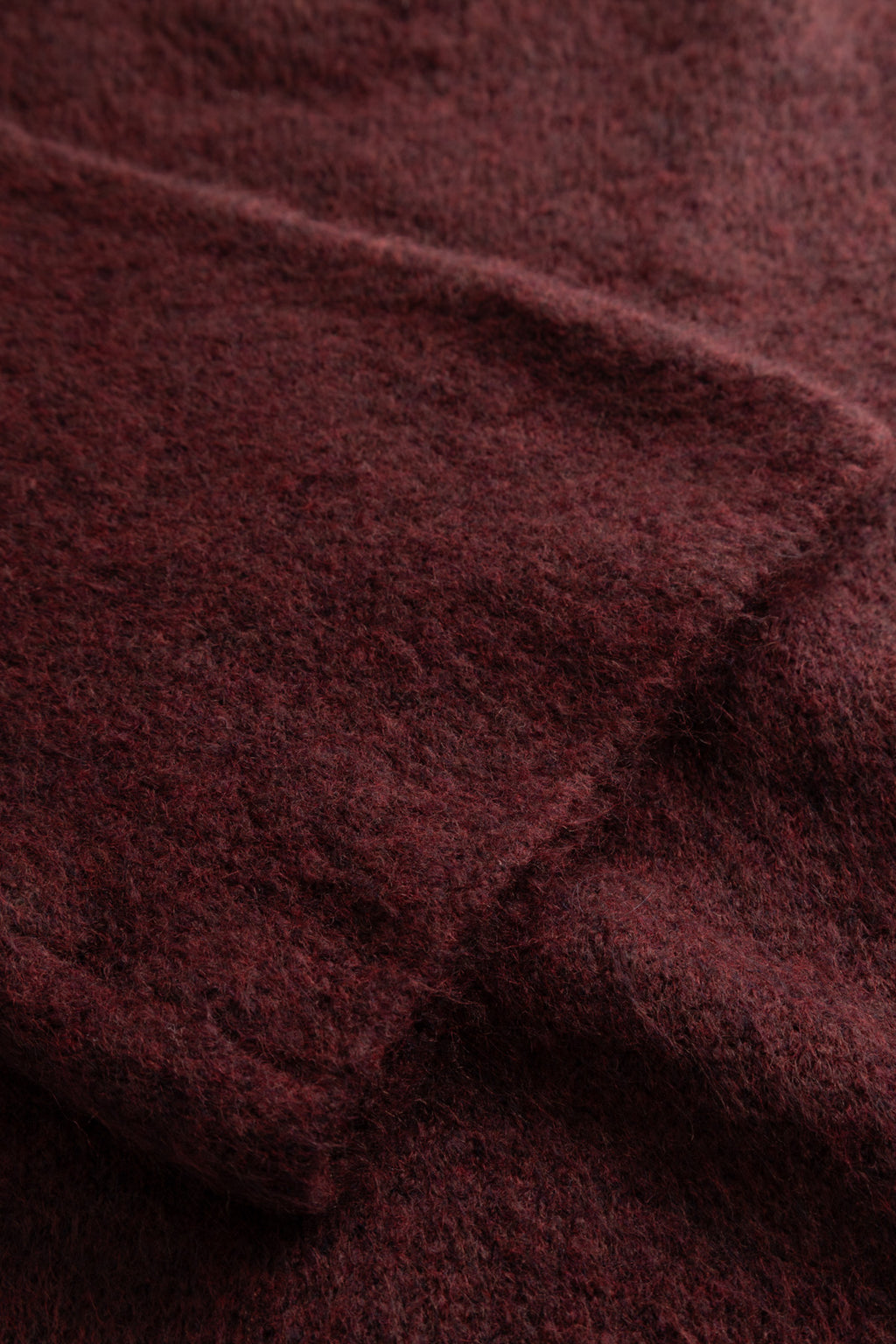 Amour Club Knit Wine Beige