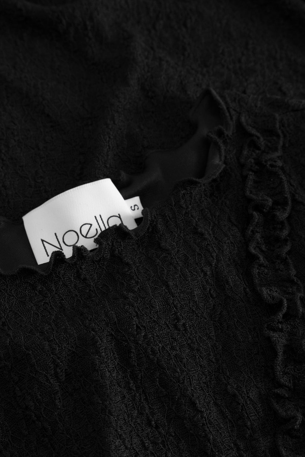 Loma Dress Black