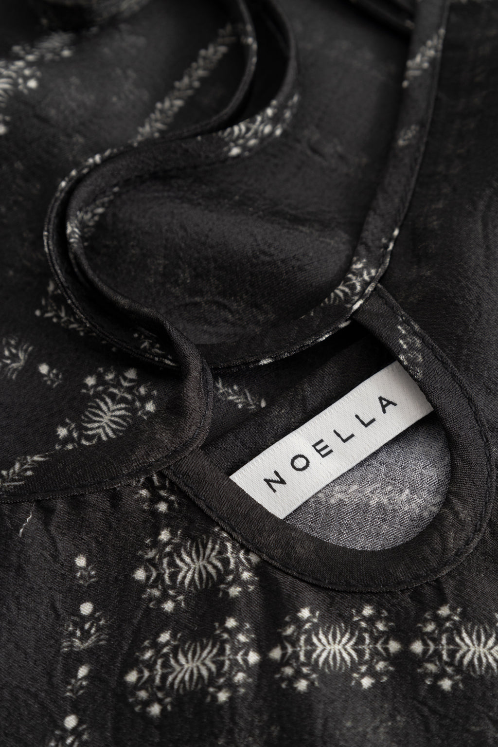 N-Megan Dress Dolly Black Print