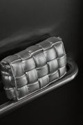 Noellas Brick Bag Silver. Køb Tasker hos www.noellafashion.dk
