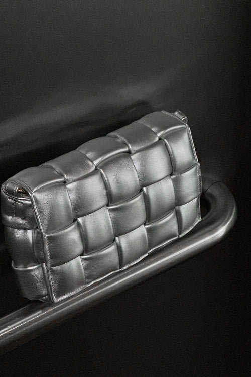 Noellas Brick Bag Silver. Køb Tasker hos www.noellafashion.dk