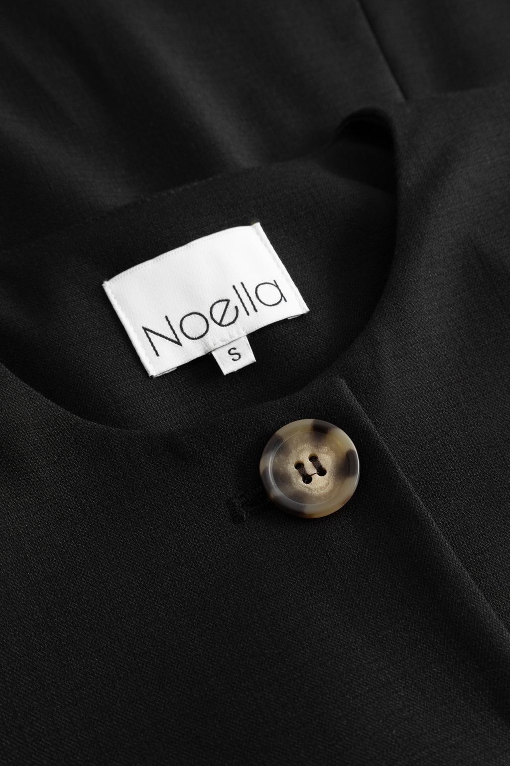 Kasaundra Blazer Black