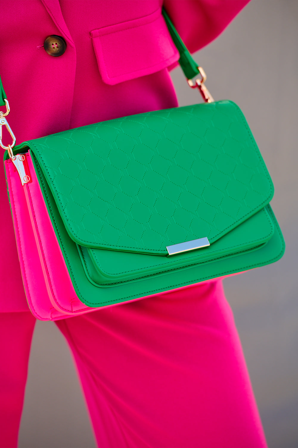 Blanca Compartment Logo Bag Green/Neon Pink – Noellafashion.dk